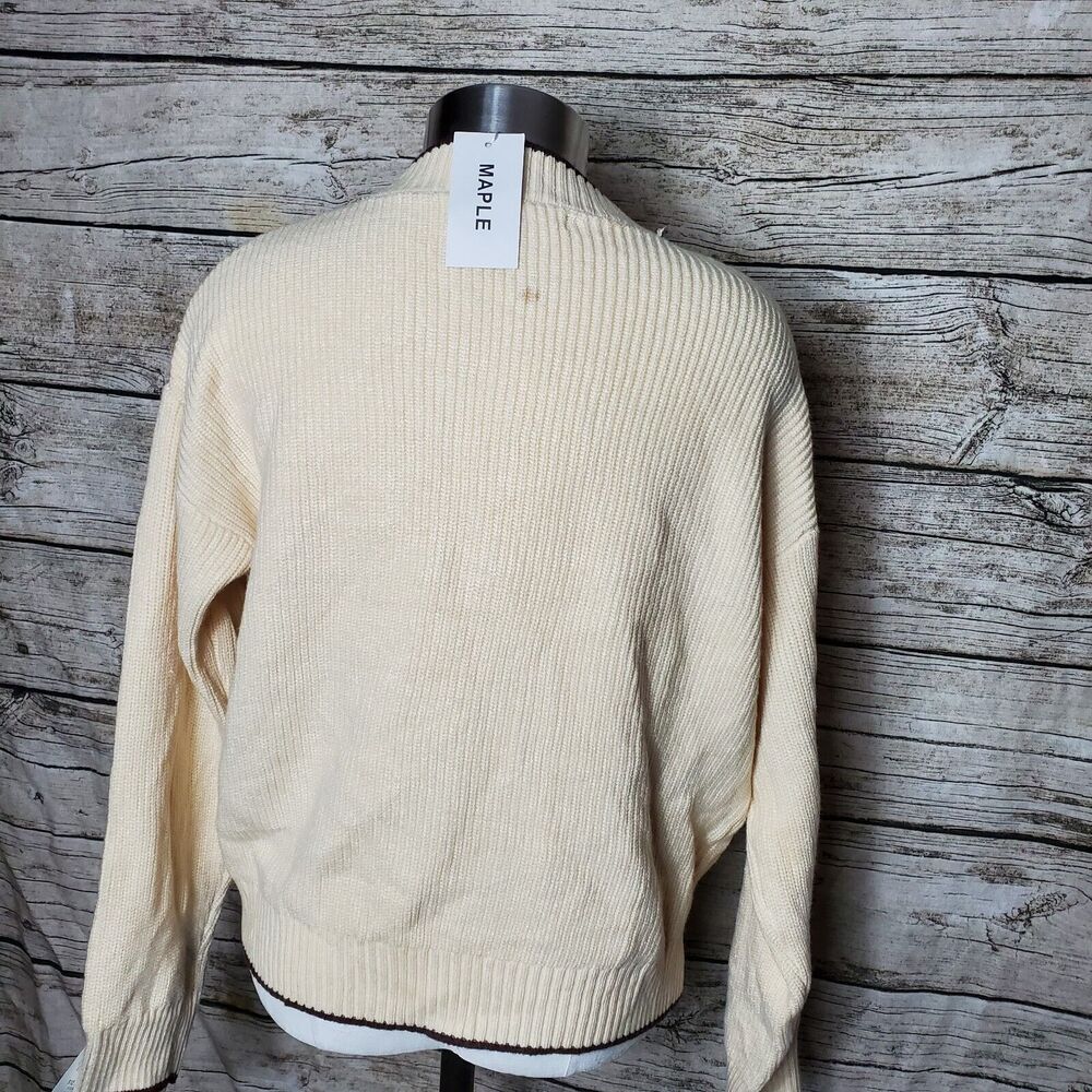 Maple Button Knit Cardigan Size Small - Picture 4 of 7